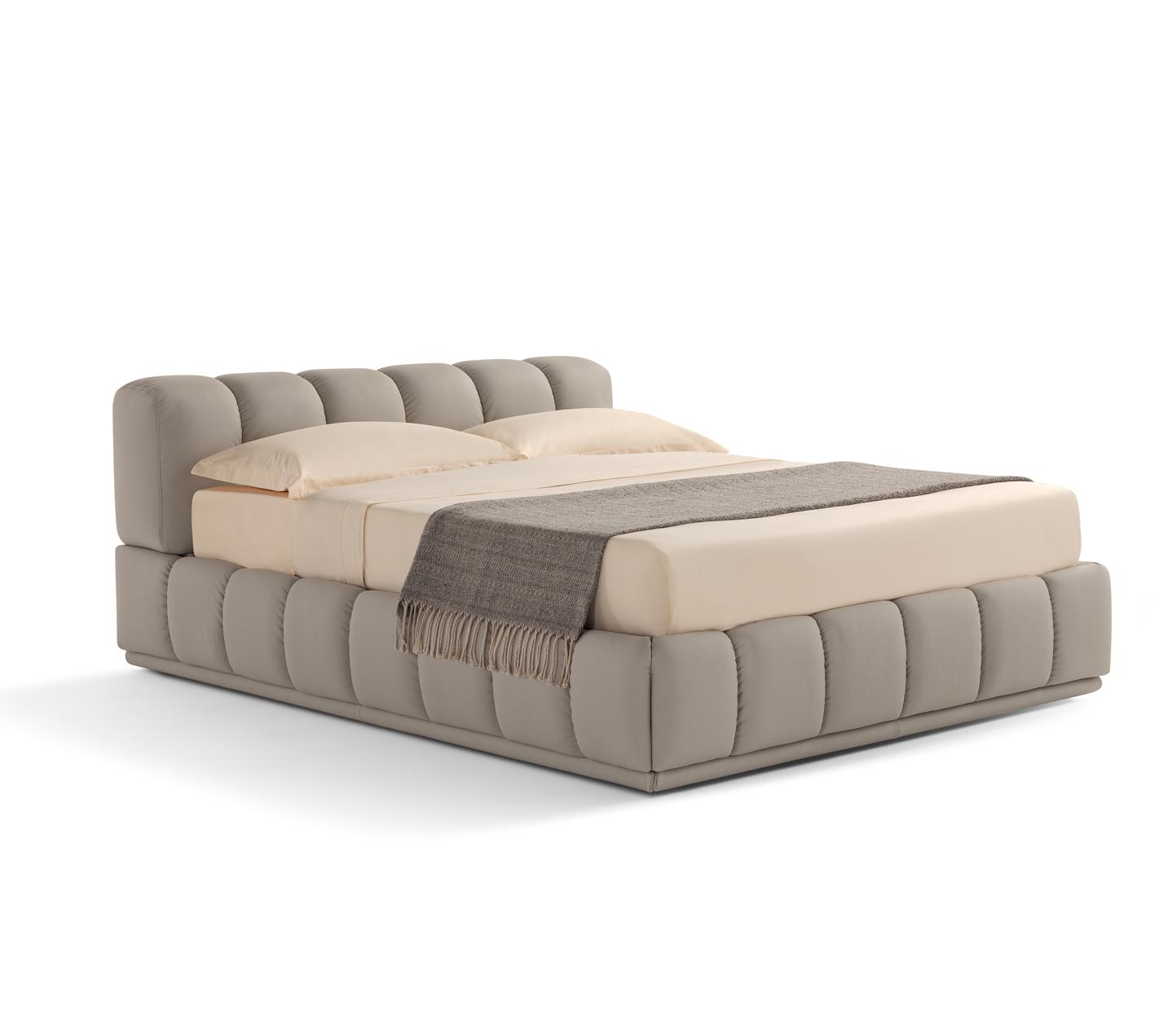 Кровать Sacai