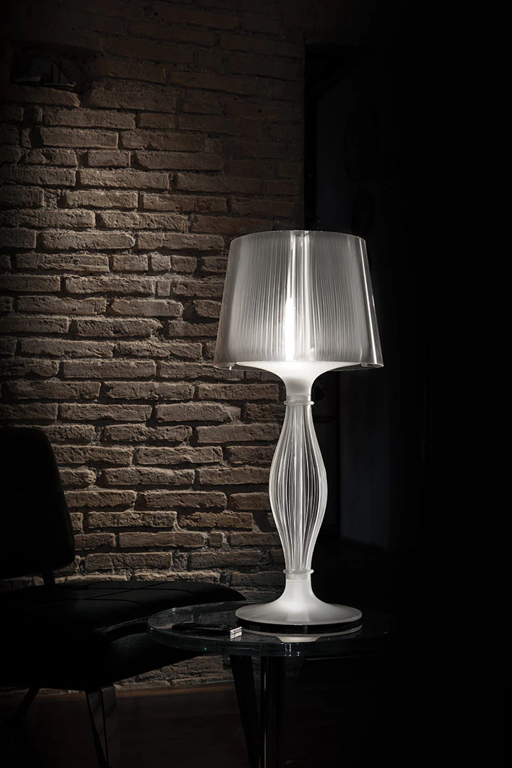 Slamp Настольная лампа Liza Table prisma Slamp Настольная лампа Liza Table prisma