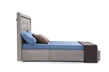 Кровать Queen