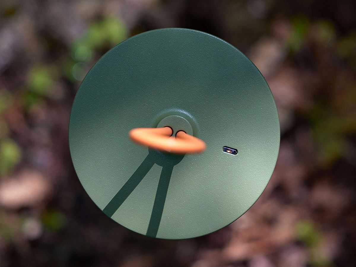 Настольный светильник In Vitro Unplugged Pale Green Настольный светильник In Vitro Unplugged Pale Green