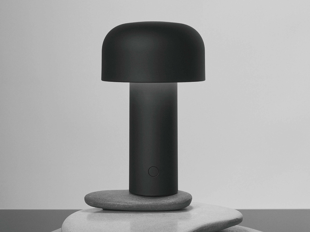 Настольный светильник Bellhop Table Matt Black Настольный светильник Bellhop Table Matt Black