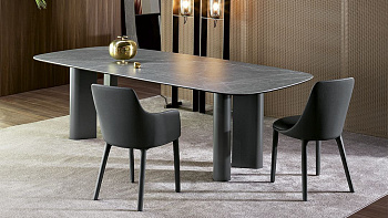 Стол Geometric Table