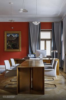 Стул Downtown Conference 600x640x880