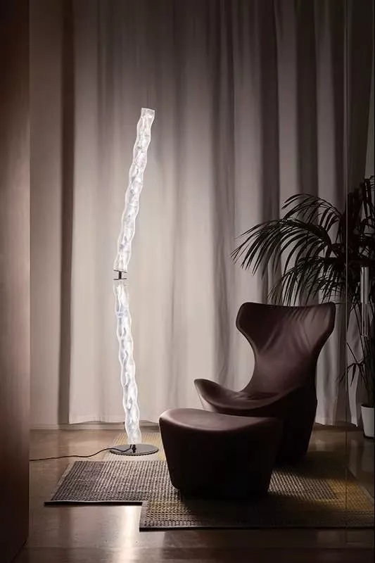 Slamp Торшер HUGO HUG89PFO0000LE000 Slamp Торшер HUGO HUG89PFO0000LE000